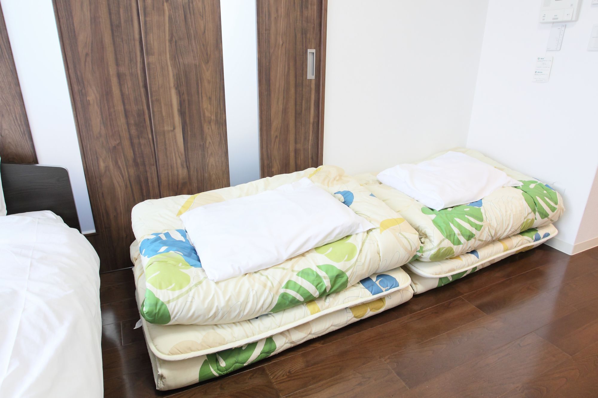 La Familia Yamasaka Apartment Осака Екстериор снимка