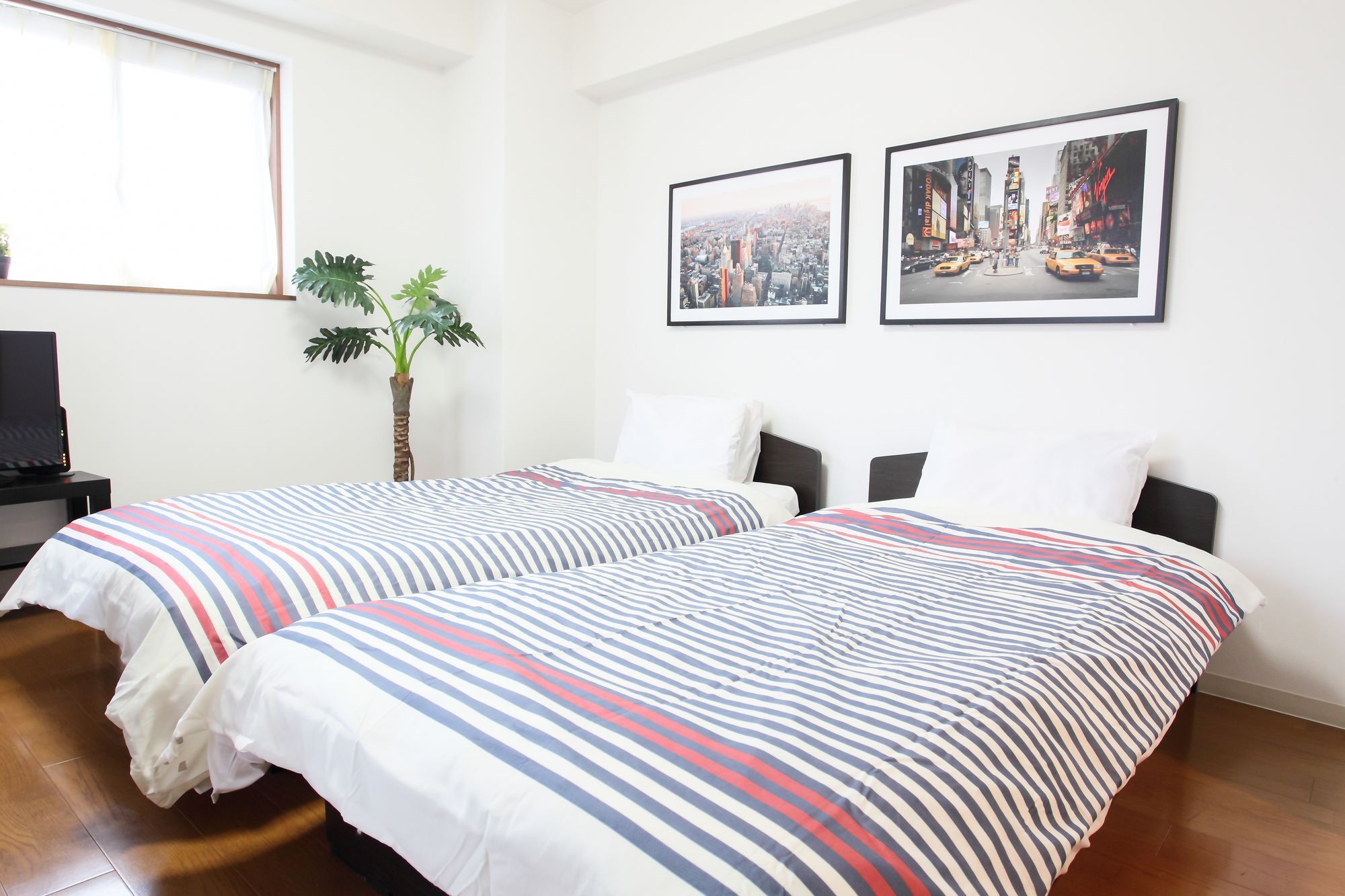 La Familia Yamasaka Apartment Осака Екстериор снимка